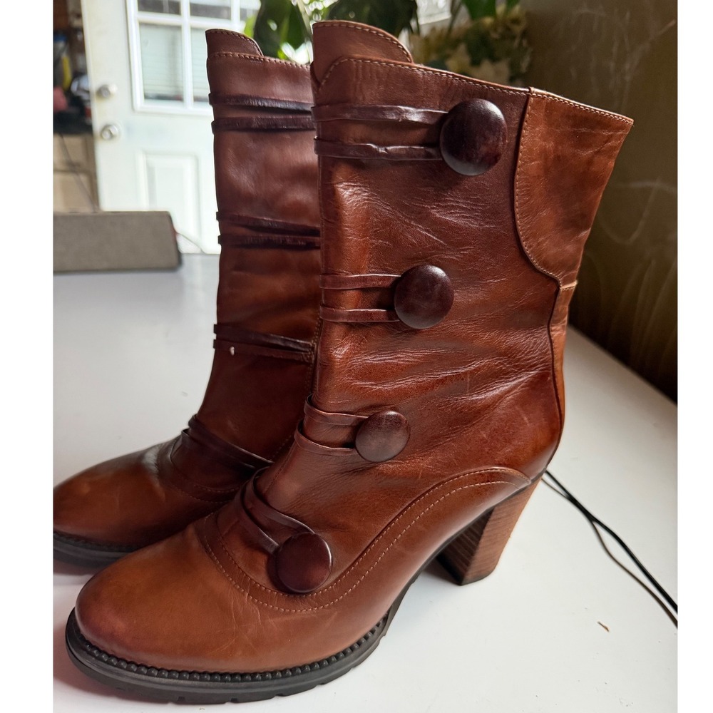 L'Artiste Spring Step Brown Leather Button Mid Calf Boots Victorian Size 39